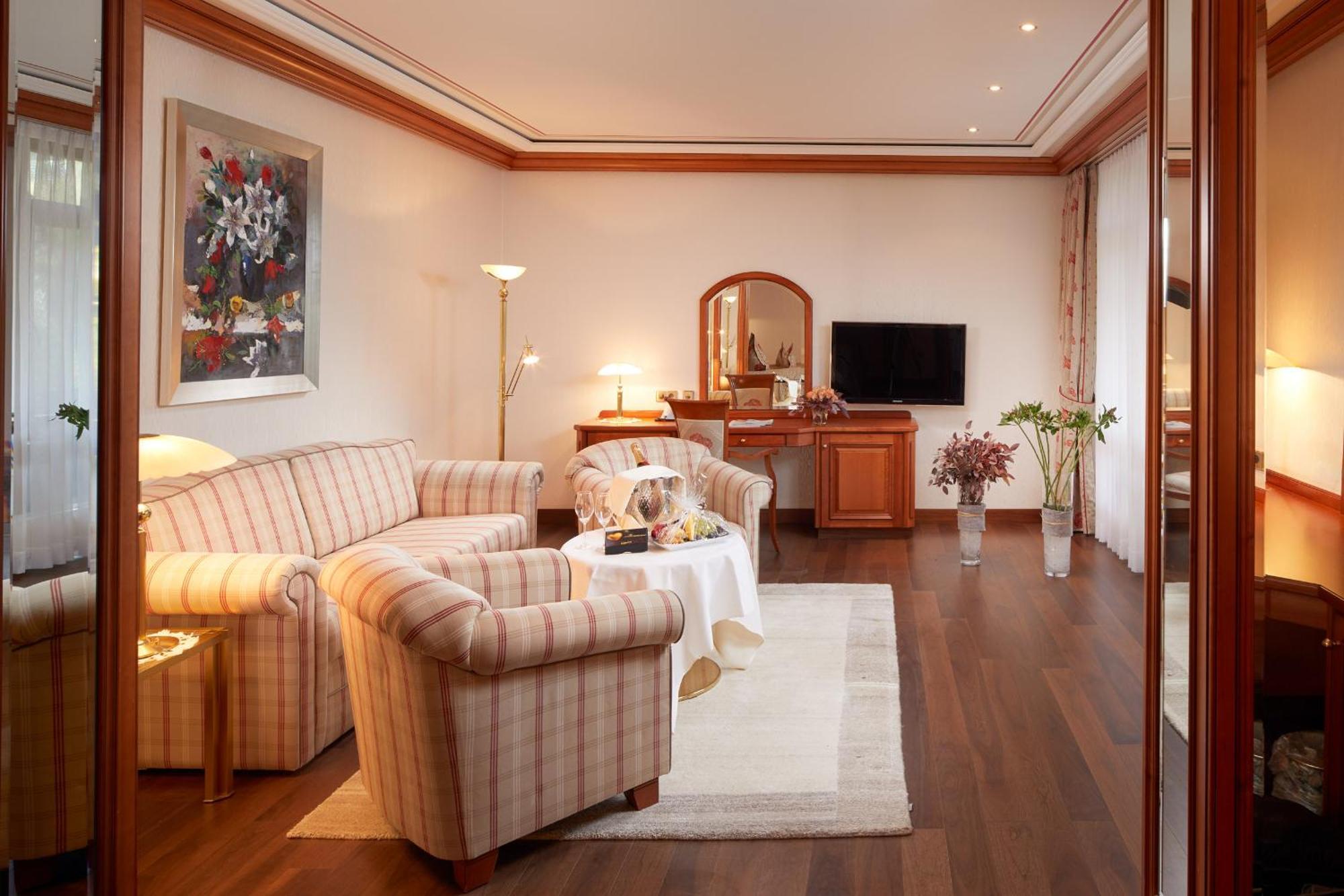 Hotel Dollenberg Bad Peterstal-Griesbach Δωμάτιο φωτογραφία